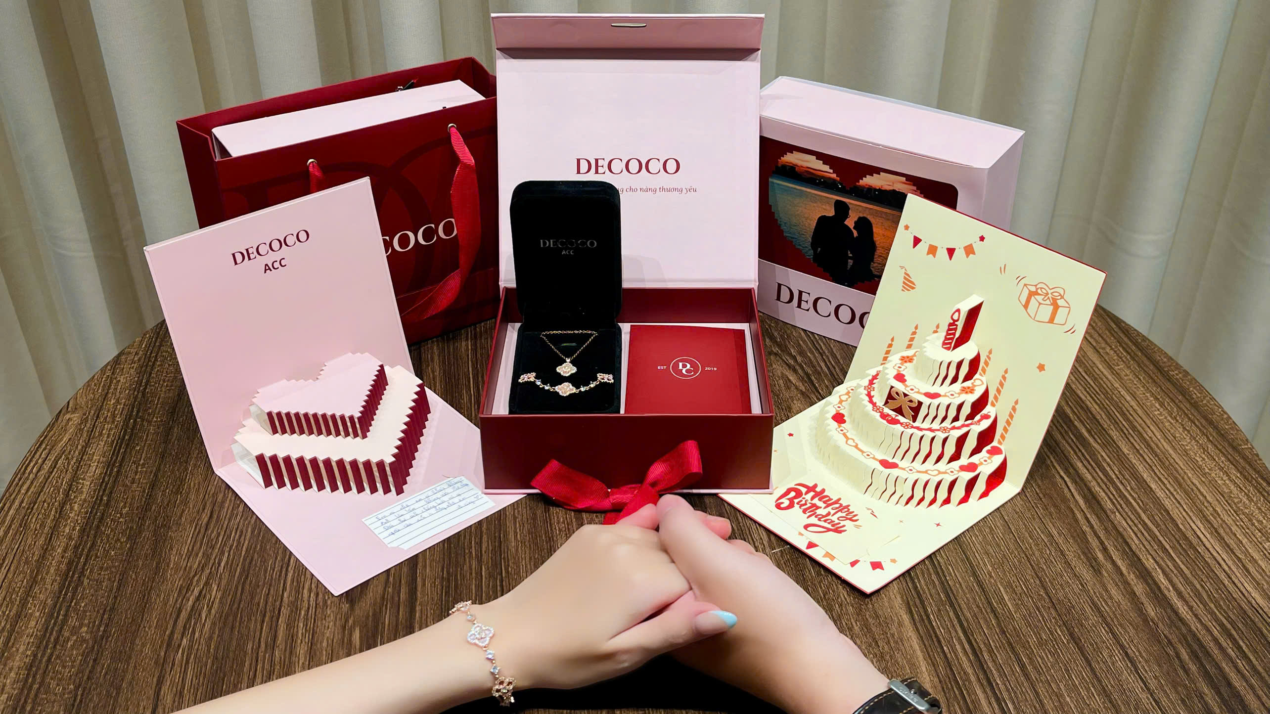 DECOCO Hero